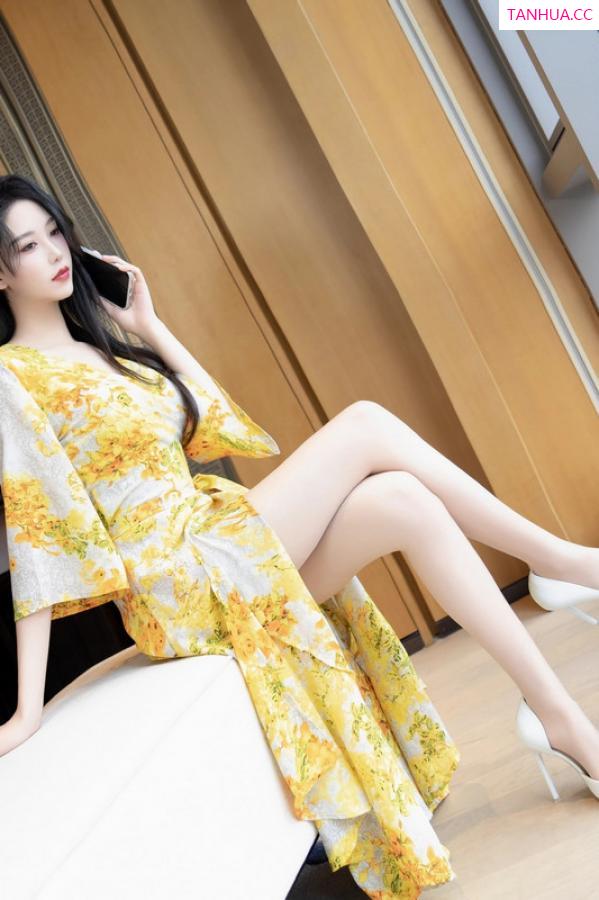 陈若依 抖娘利世 [XiuRen]高清写真图 2024.01.18 No.7981 利世 丝袜美腿第2张图片